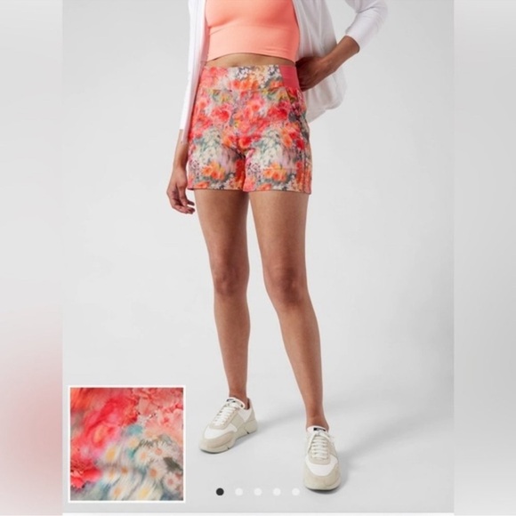 Athleta Women's Pink Floral Brooklyn Printed Shorts Size 10 - Picture 1 of 6